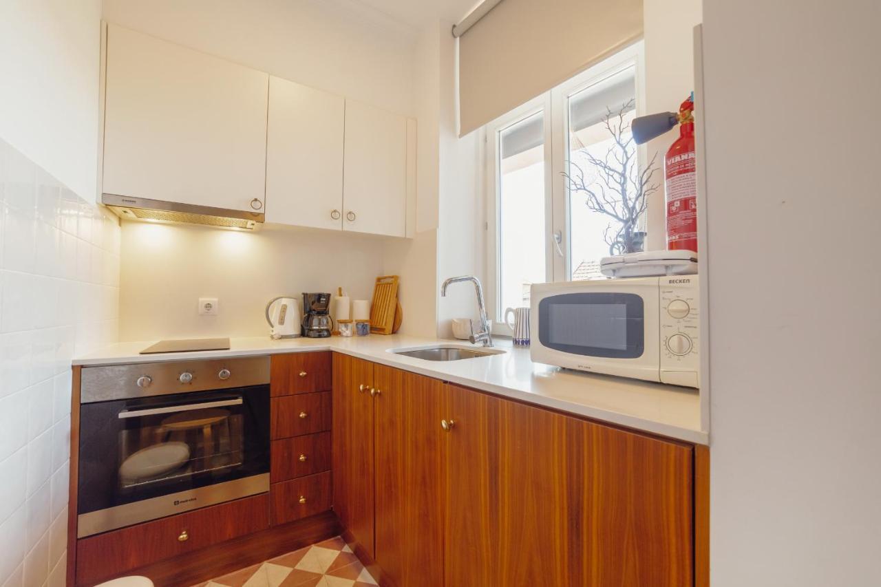 Downtown Modern Studio With Terrace By Vacationy Porto Zewnętrze zdjęcie
